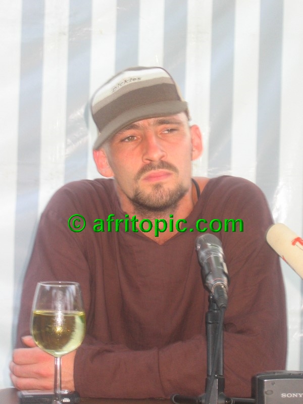 ../Images/AfricaFestival-28-29May05 216.jpg